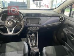 نيسان فيرسا